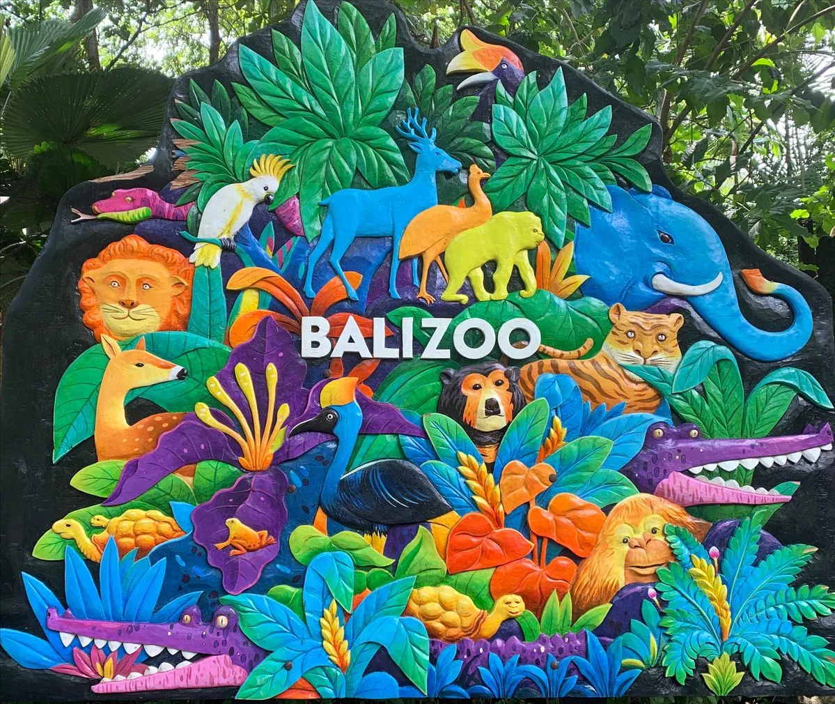 Breakfast with Orangutans & Bali Zoo