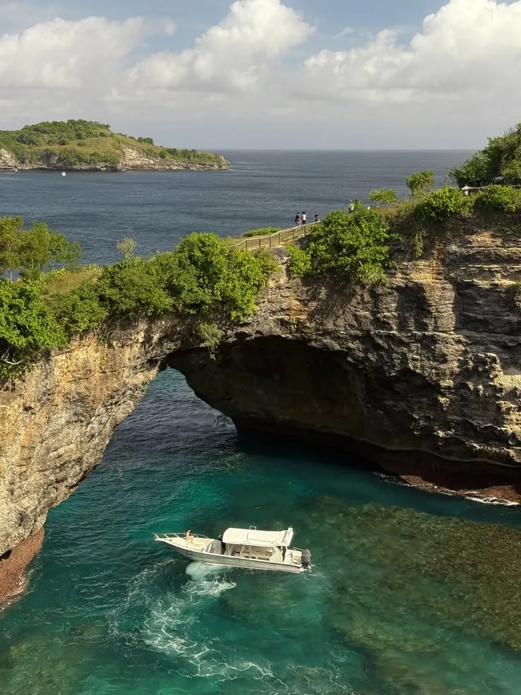 Nusa Penida West & Snorkeling Tour